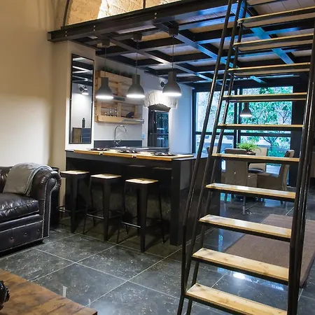 Cairoliapartment * باري